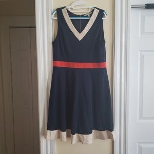 41 Hawthorne Colorblock Dress